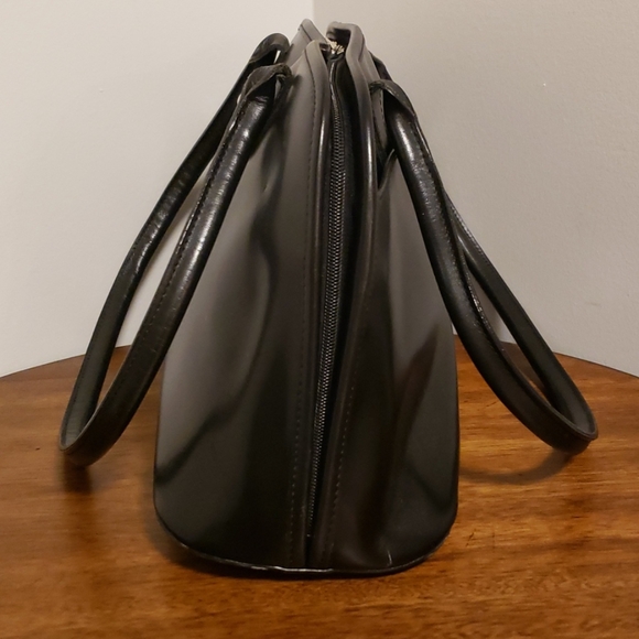 Black Longchamp Roseau Domed Shoulder Bag - Picture 3 of 13